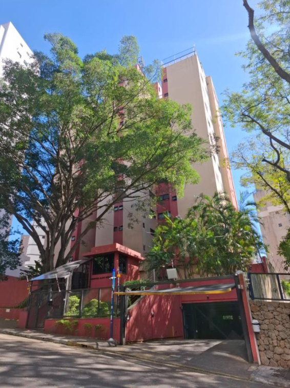Leilão de Apto e 3 Vagas na Vila Andrade em São Paulo/SP JUDICIAL